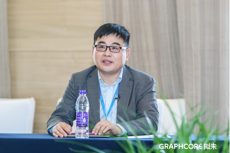 Graphcore高级副总裁卢涛：构建先进计算平台，帮助创新者实现下一突破