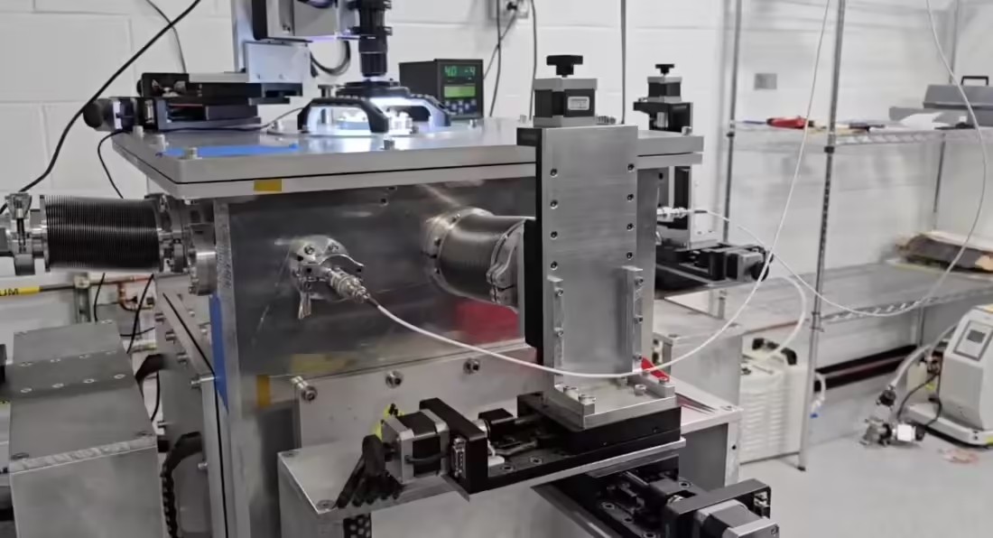 美国团队研发出超耐高温新型存储芯片