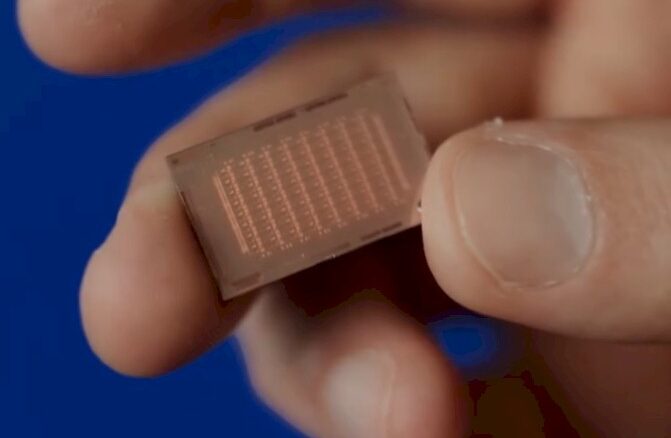 博通将为Meta训练与推理加速器MTIA芯片提供技术支持