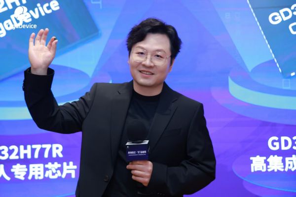 李懿.jpg 李懿.jpg